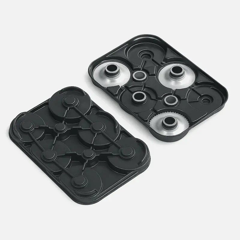 Trays interfalda termoformati per movimentazione e protezione di componenti meccanici – Seriplast Firenze