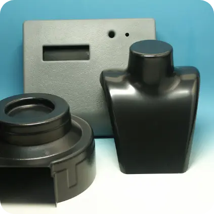 Componenti termoformati in plastica rigida per espositori e packaging tecnico – SERIPLAST