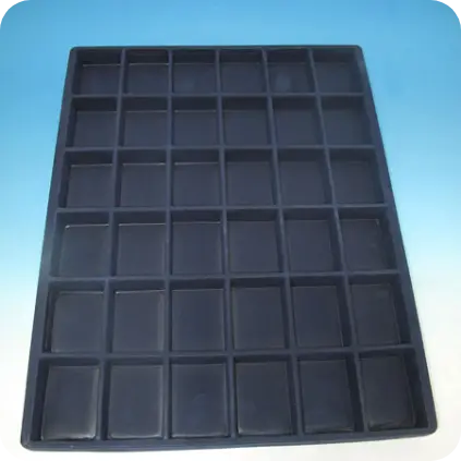 Vassoio alveolare standard nero con celle quadrate profonde per componenti – produzione Seriplast Firenze.
